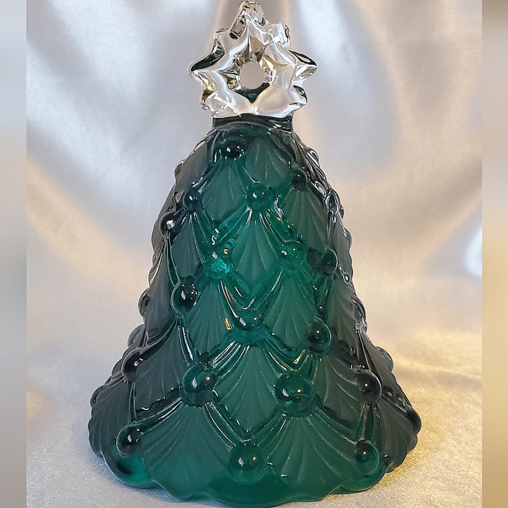 Mikasa Winter Dreams Glass Christmas Bell